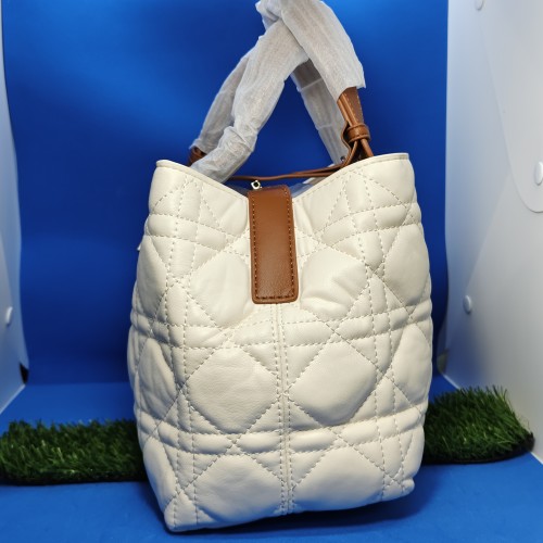 DIOR/KYY363/1/OFF WHITE