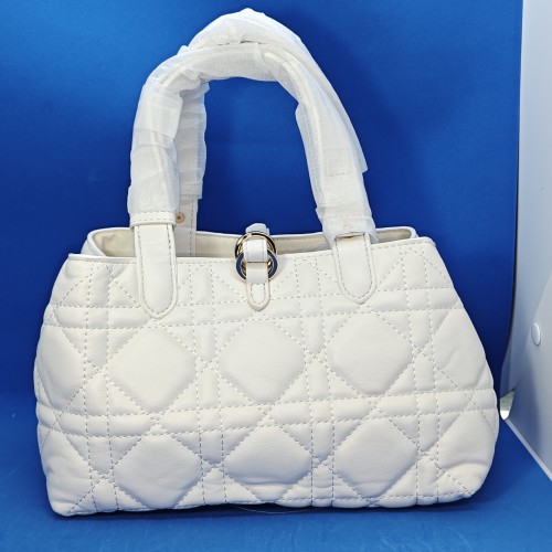 DIOR/KYY363/1/WHITE/24&quot;