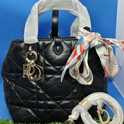 DIOR/KYY363/2/BLACK/KD02