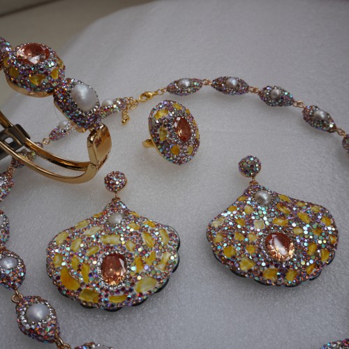 Natural Stone Necklace Set ANG767/6YELLOW
