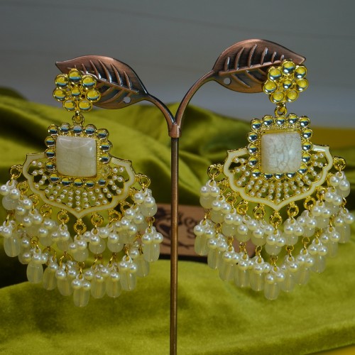 Elegant Colorful Earring GM12182/20 Pearl