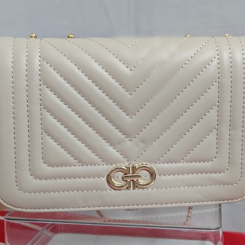 Chanel PU Cross Body Ladies Bag China4