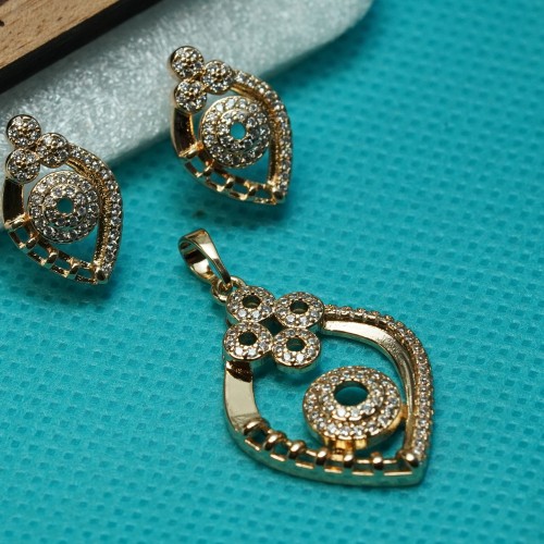 Exclusive Diamond Cuts Locket Set Xuping B69