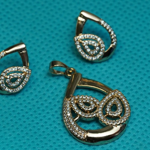 Exclusive Diamond Cuts Locket Set Xuping B69