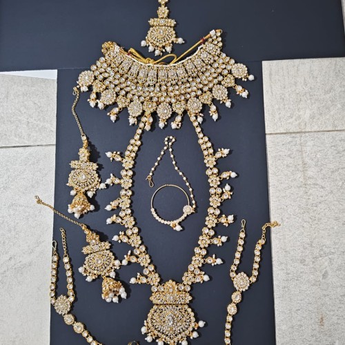 Premium Kundan Bridal Jewelry Set | Dulhan Set H23467/1