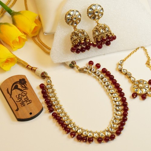 Royal Maroon Kundan Choker Set H23469/1