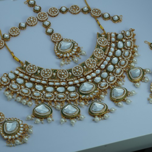 Indian Traditional Kundan Choker Necklace Set with Pearl Drops