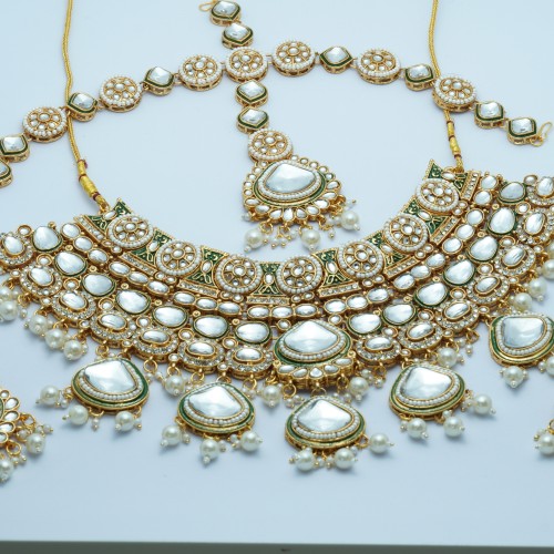 Indian Traditional Kundan Choker Necklace Set with Pearl Drops