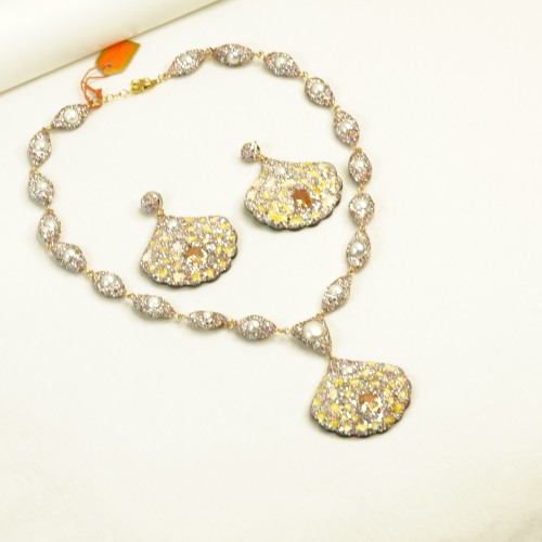 Natural Stone Necklace Set ANG767/6YELLOW