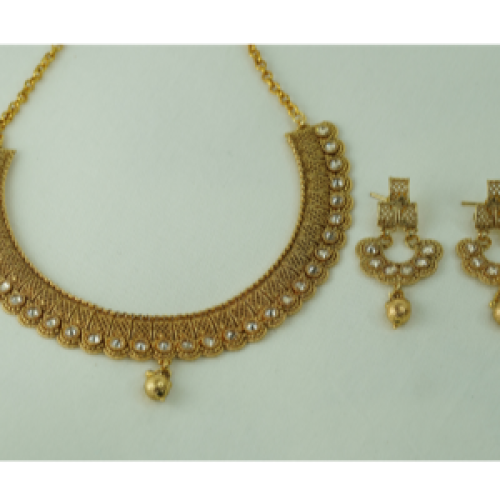 Antique Gold Choker Necklace Set with Crystal Detailing