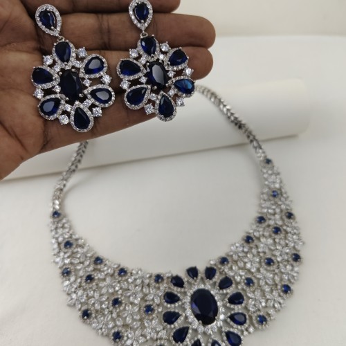 Blue Stone Diamond Cut Necklace YMC1033/10