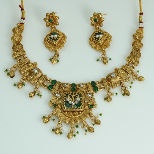 Antique South Indian Green Choker Set B