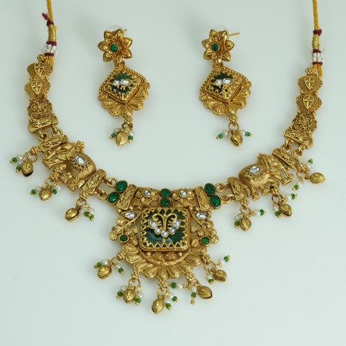 Antique South Indian Green Choker Set B