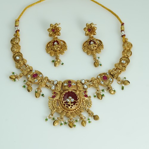 Antique South Indian Maroon Choker Set C