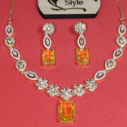 Elegant Diamond-Cuts Necklace Set/Ex-1-H20607-12-1550-Yellow