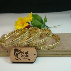 Crafted Indian Bangles J904/7