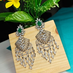 Exclusive Diamond Cuts Earring H23086/7