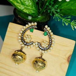 Exclusive Diamond Cuts Earring H23086/1